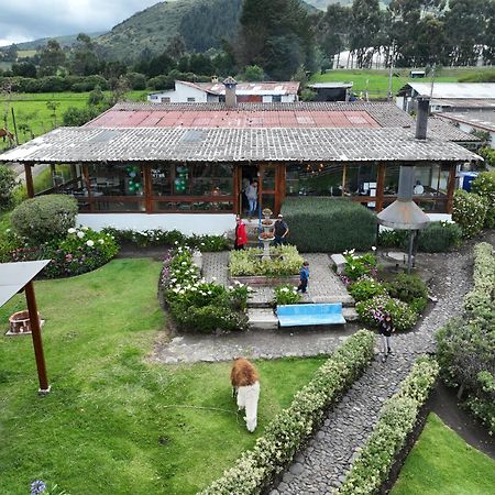 Villa Hacienda El Rejo Machachi Exterior foto